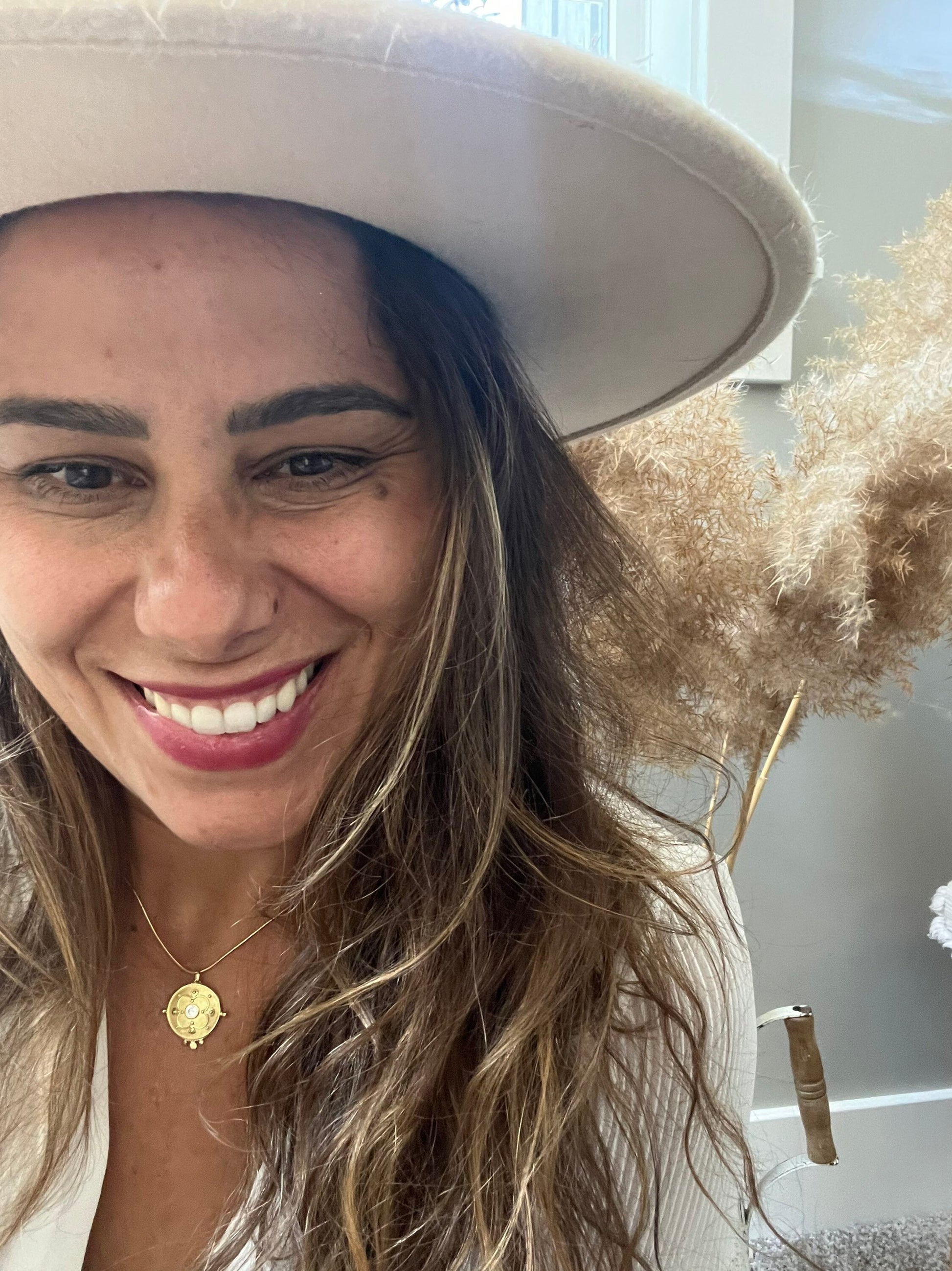 Delicate 18k gold and diamond necklace with rustic charm. Perfect for any woman. Unique and exquisite, ideal for holiday gifting.