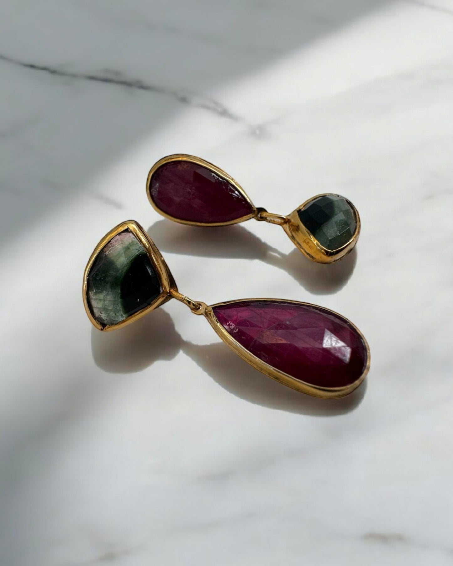 Brincos pendentes de cacto: um toque único de estilo