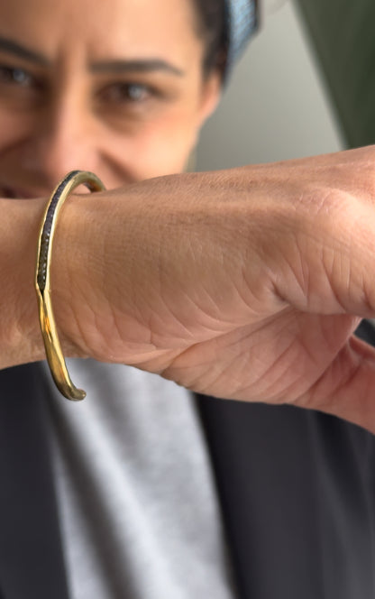 Golden Bangle Sapphire Bracelet: A Minimalist Touch of Luxury